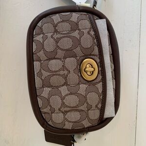 COACH Brown Signature Jacquard Quilted Camera Bag with Chain - NIB